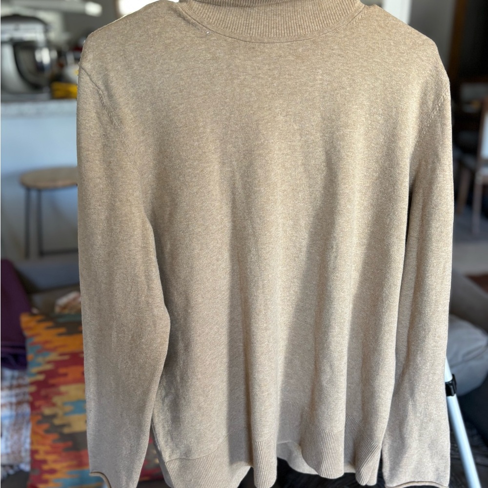 Women’s Duluth XL Tan Sweater cotton blend turtleneck soft
